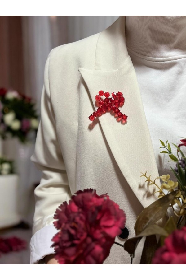 YAKA İÇİN ÖZEL İĞNELİK BROŞ 